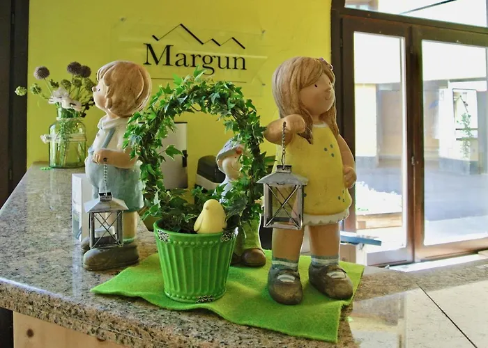 Apartment Residenza Chesa Margun 45-3 By Interhome Surlej